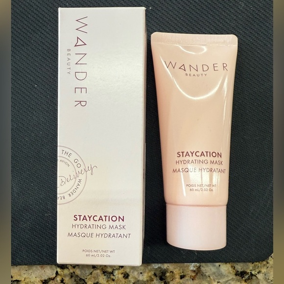 Wander Beauty Staycation Hydrating Mask - Picture 1 of 2